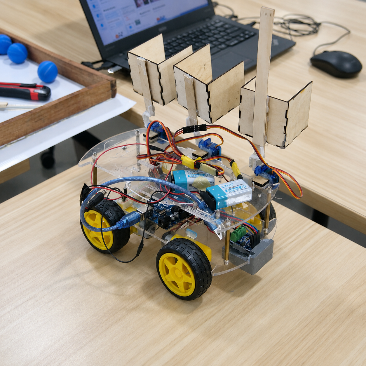 robot conçu à Hfablab dans le cadre de la compétition AI for Good