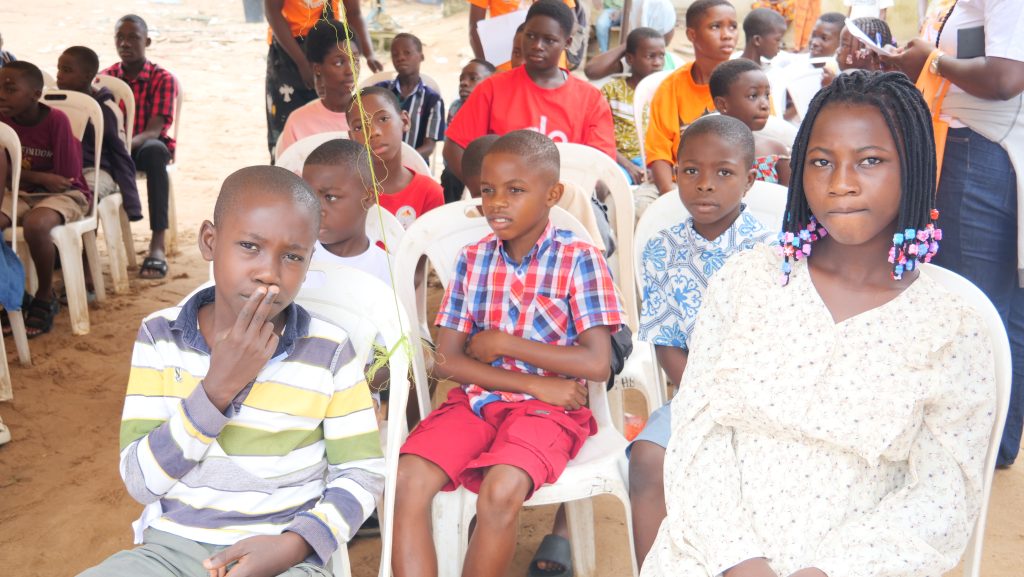For Good Connections Day : H-FABLAB aux côtés d’Orange Côte d’Ivoire pour sensibiliser les jeunes de 10 à 15 ans au numérique responsable