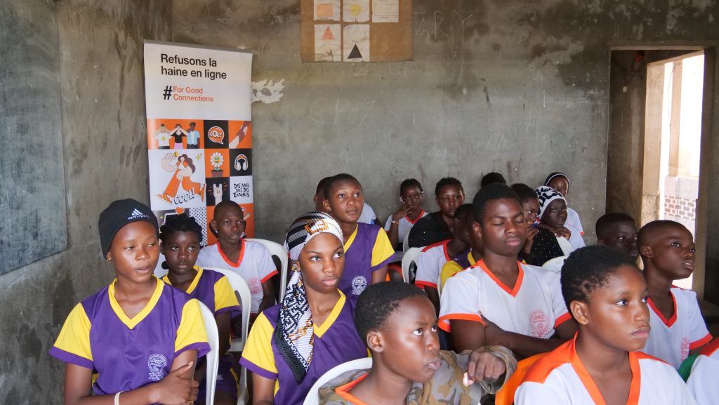 For Good Connections Day : H-FABLAB aux côtés d’Orange Côte d’Ivoire pour sensibiliser les jeunes de 10 à 15 ans au numérique responsable