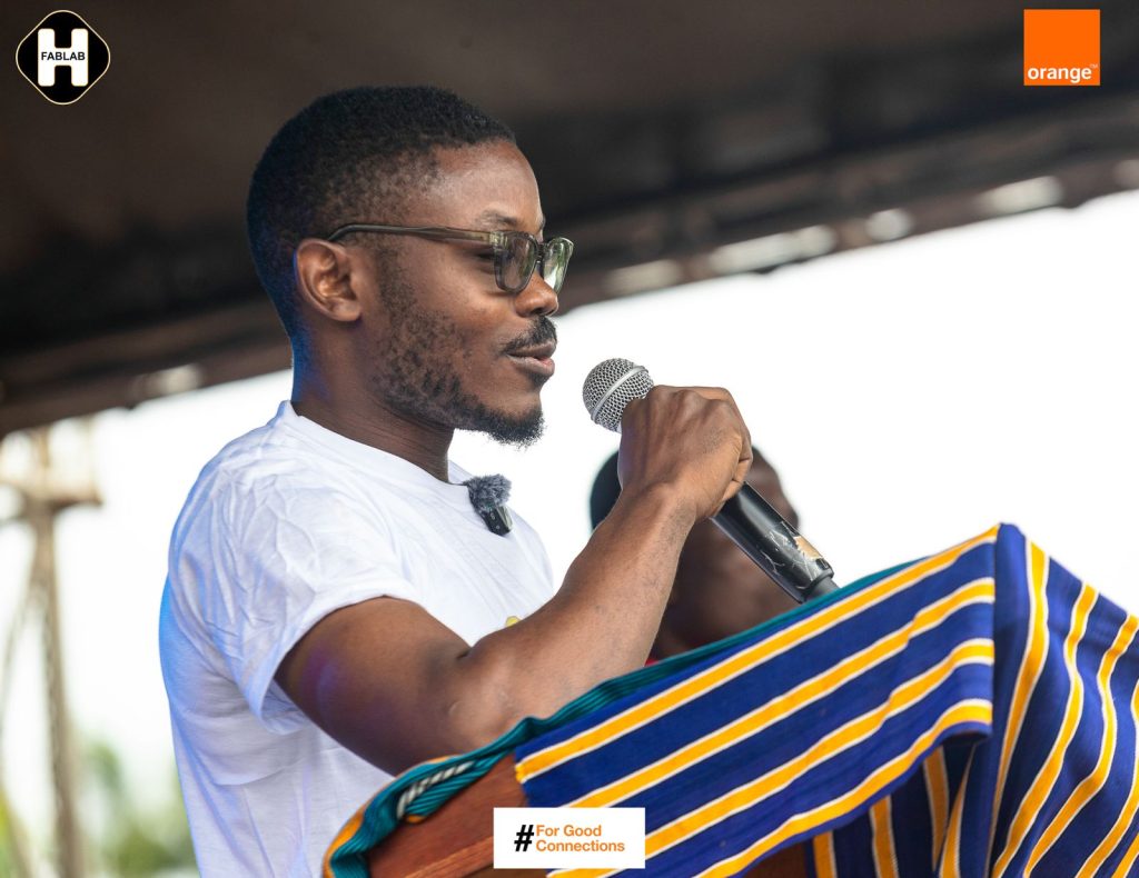 For Good Connections Day : H-FABLAB aux côtés d’Orange Côte d’Ivoire pour sensibiliser les jeunes de 10 à 15 ans au numérique responsable